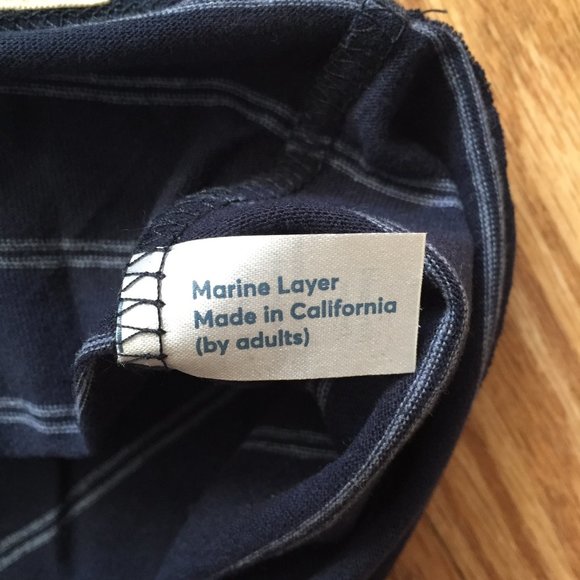 🍇5 for 50🍇 Marine Layer Navy Blue Striped Short Sleeve Tee - Picture 6 of 9